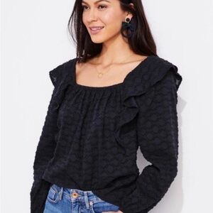 Vineyard Vines Black Ruffled Textured